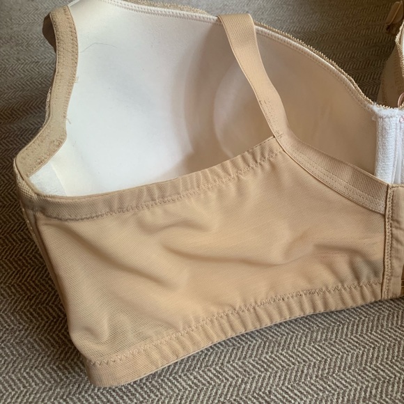 Cacique Modern Lace Lightly Lined Balconette Bra - Size 42DD - Picture 9 of 16